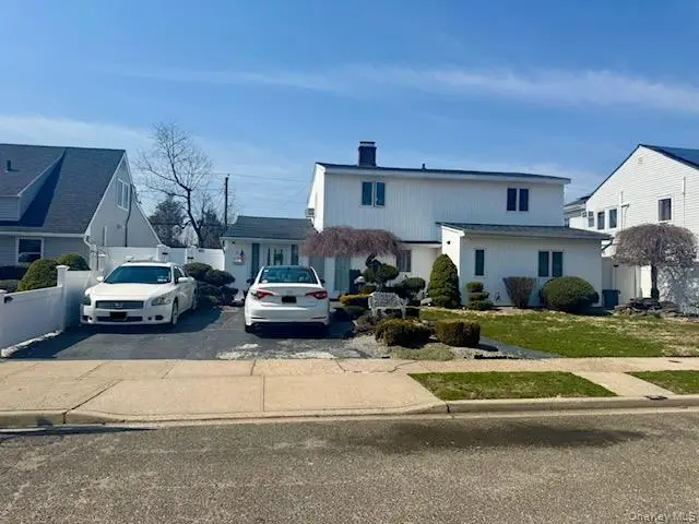 34 Topper Lane, Levittown, NY 11756 - #1