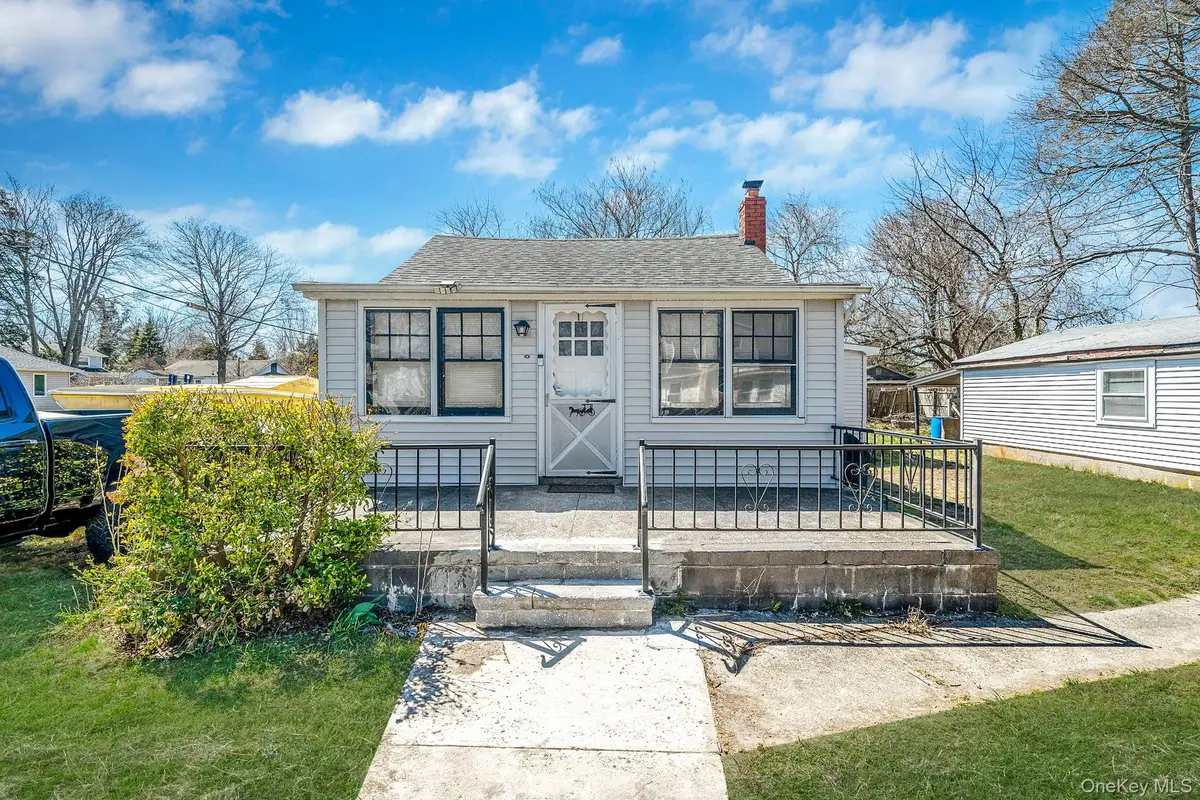2 Roberts Avenue, Mastic Beach, NY 11951 - #1