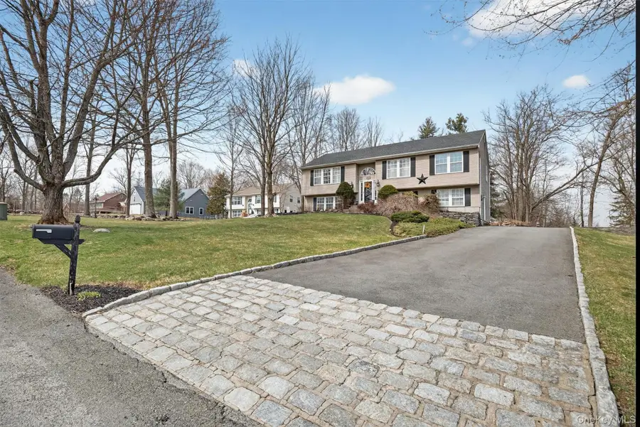 123 Foxwood Drive S, Newburgh, NY 12550 - #2