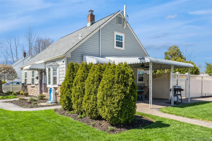 29 Spool Lane, Levittown, NY 11756 - #2