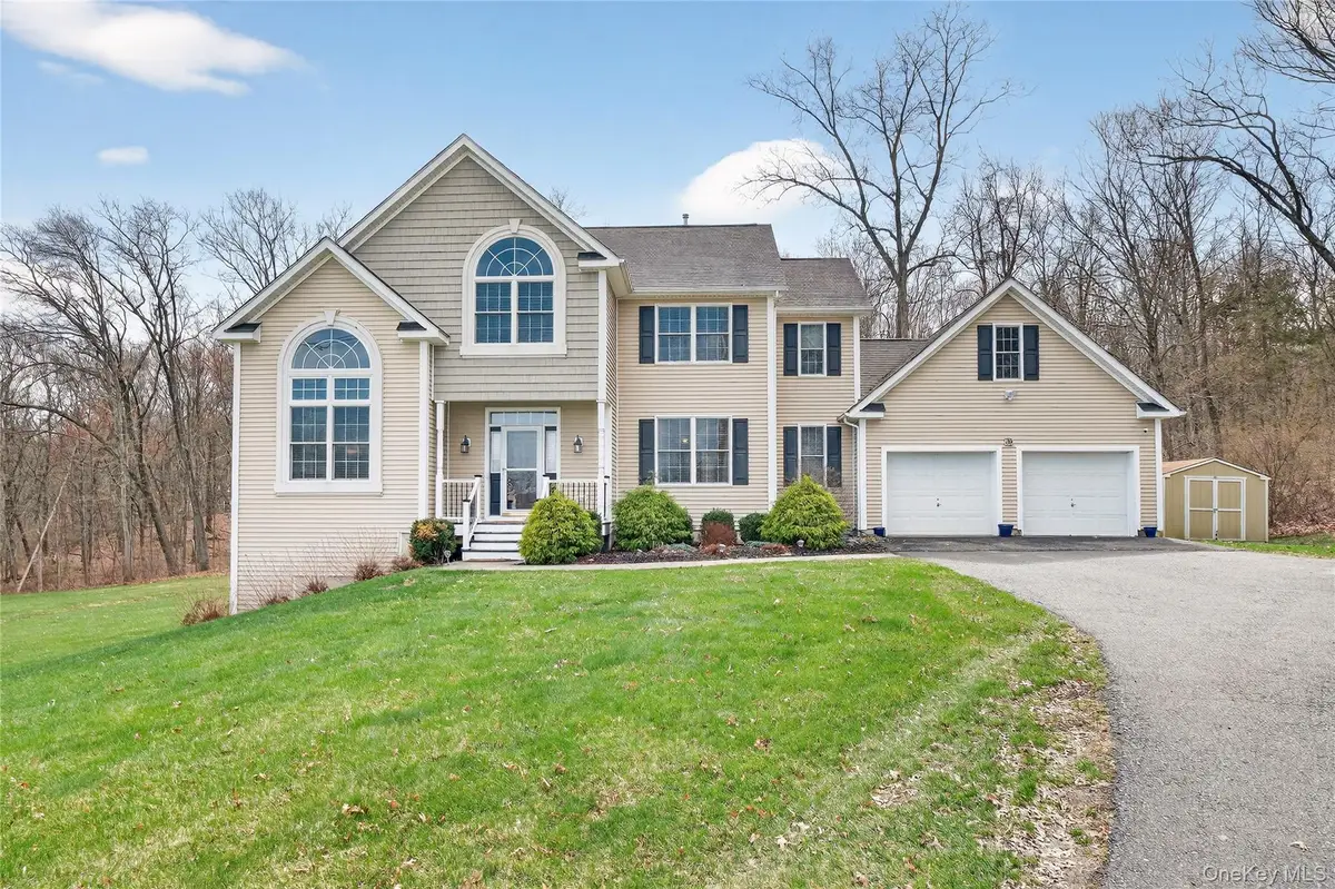 30 Meadowood Lane, Wappingers Falls, NY 12590 - #1