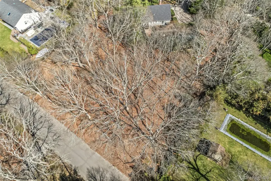 73 Manor Lane S, East Hampton, NY 11937 - #3