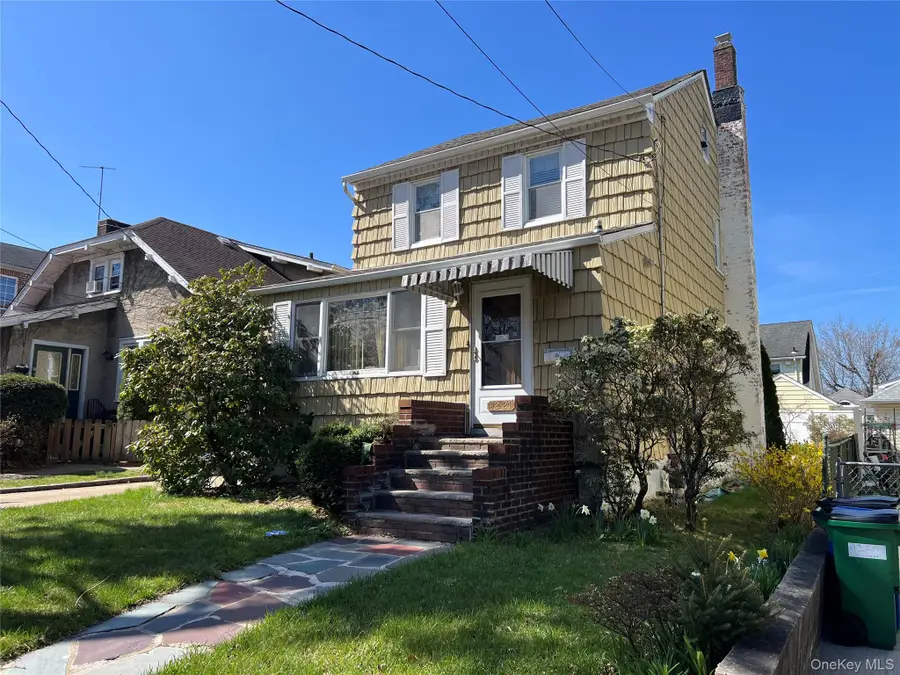 4224 249th Street, Little Neck, NY 11363 - #2