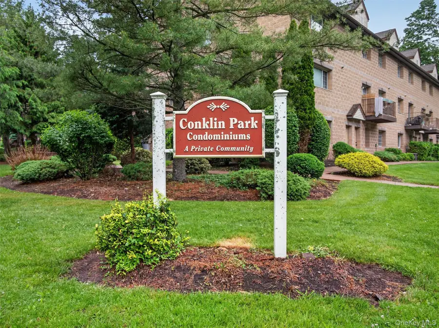 8 Klint Court, Nanuet, NY 10954 - #2