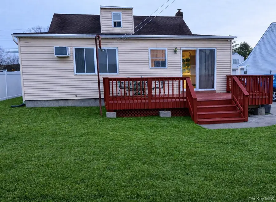 157 Ontario Avenue, Massapequa, NY 11758 - #2