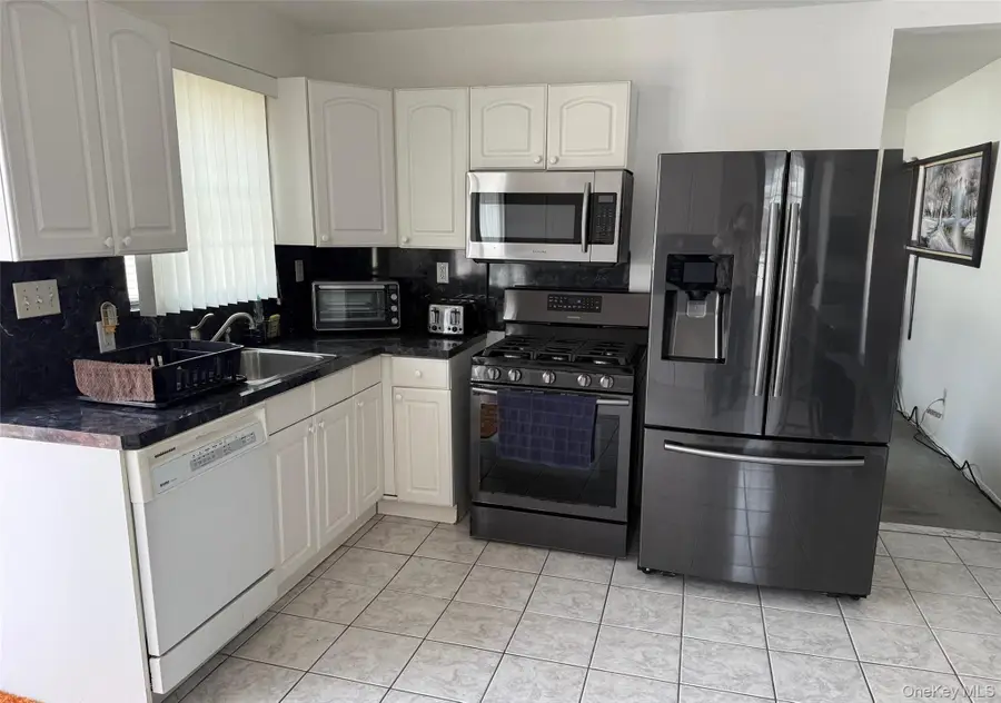 157 Ontario Avenue, Massapequa, NY 11758 - #3