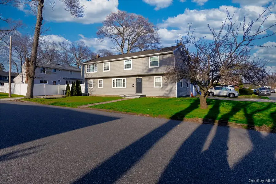 151 Cheltenham Road, West Babylon, NY 11704 - #3