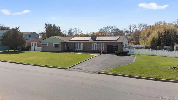 122 Marvin Street, Patchogue, NY 11772