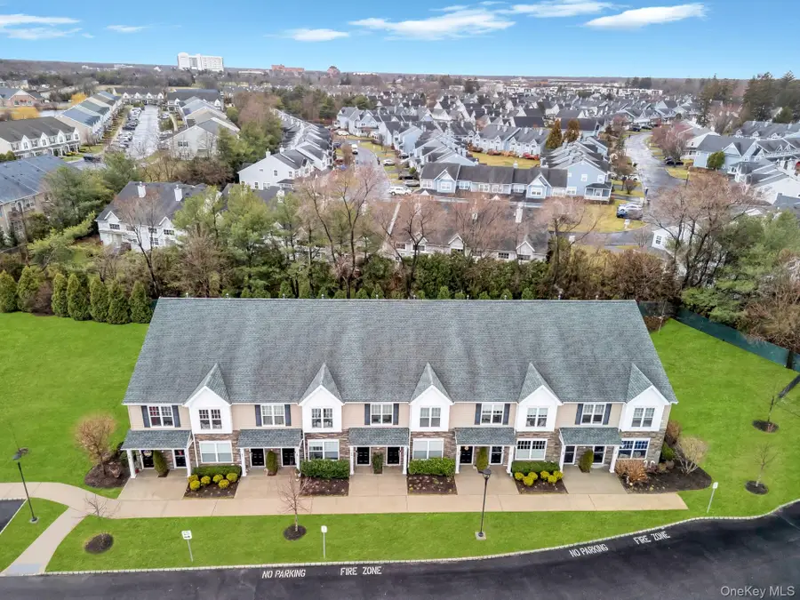 147 Ashley Court, Central Islip, NY 11722 - #3