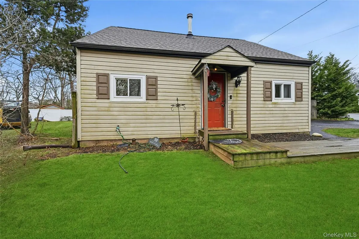 20 Wheat Path Road W, Mount Sinai, NY 11766 - #1