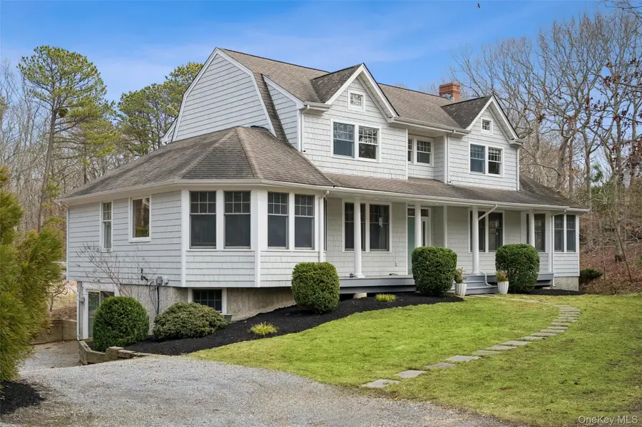 61 Channing Cross, Hampton Bays, NY 11946 - #2