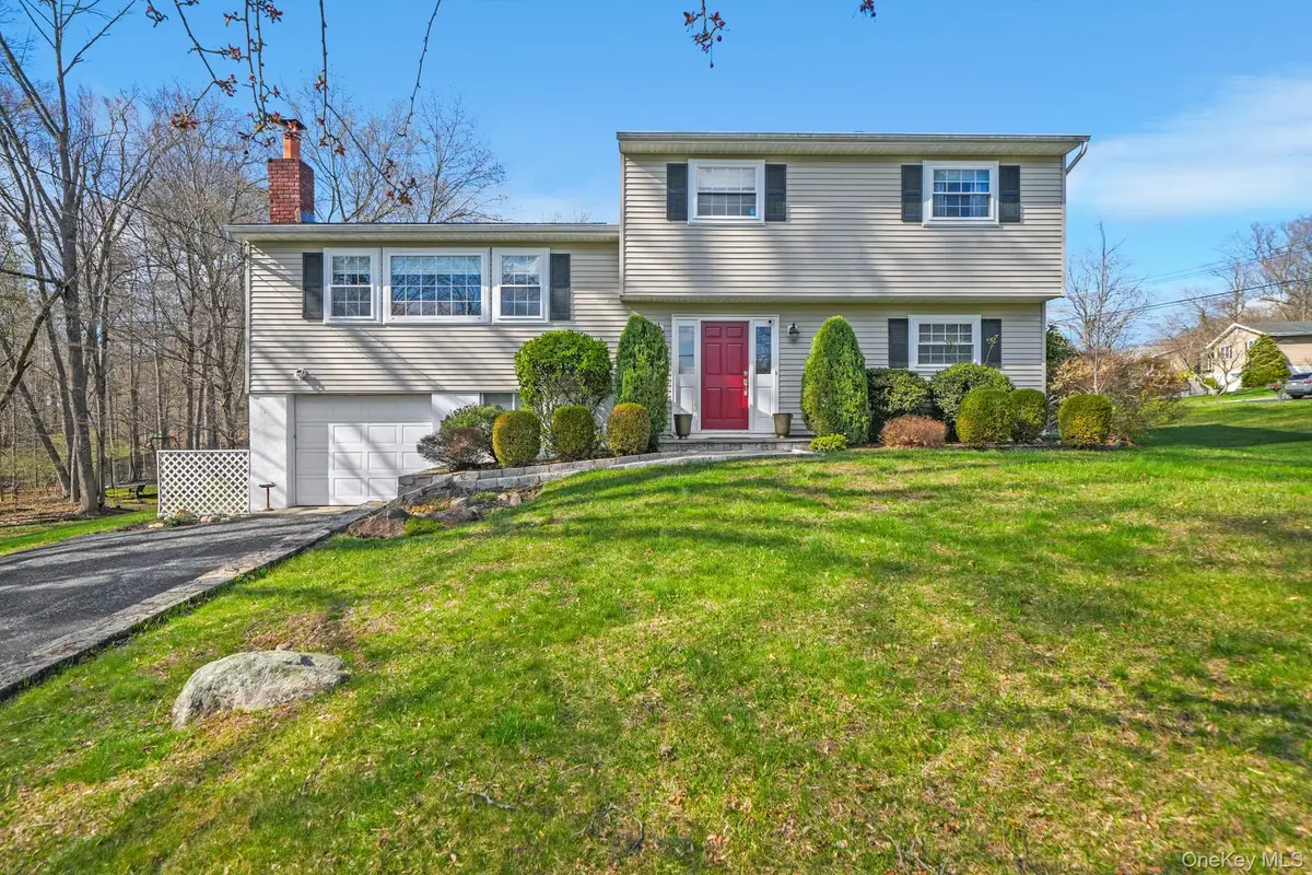 1 Anne Place, Pleasantville, NY 10570 - #1