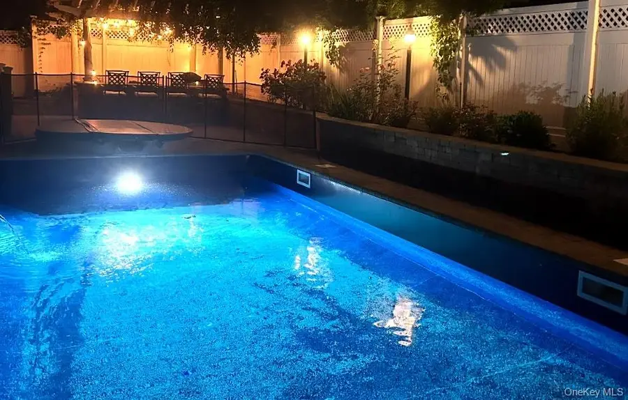 60 Roosevelt Avenue, Glen Head, NY 11545 - #2