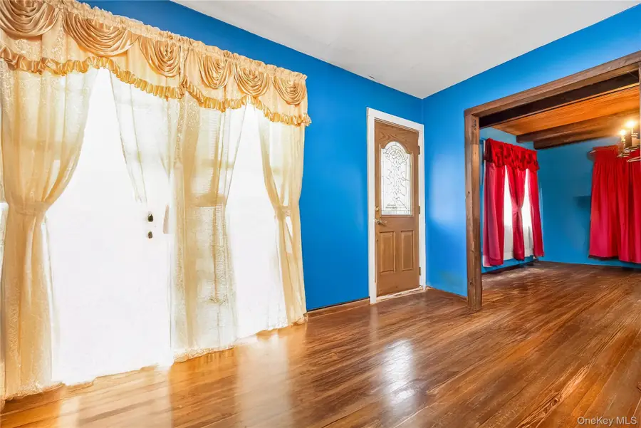 24 Bay 3rd, Islip, NY 11751 - #3