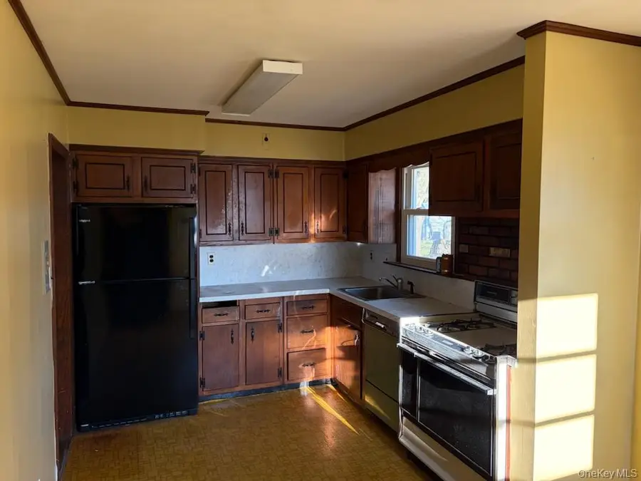 499 Old Country Road, Deer Park, NY 11729 - #2