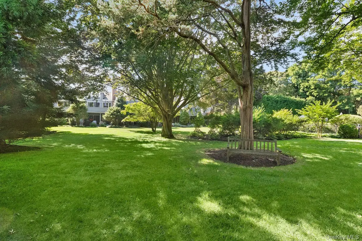 514 Montauk Highway, Amagansett, NY 11930 - #1