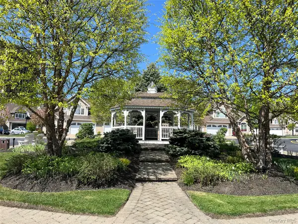 4105 Fred Ill Jr Court, Pearl River, NY 10965