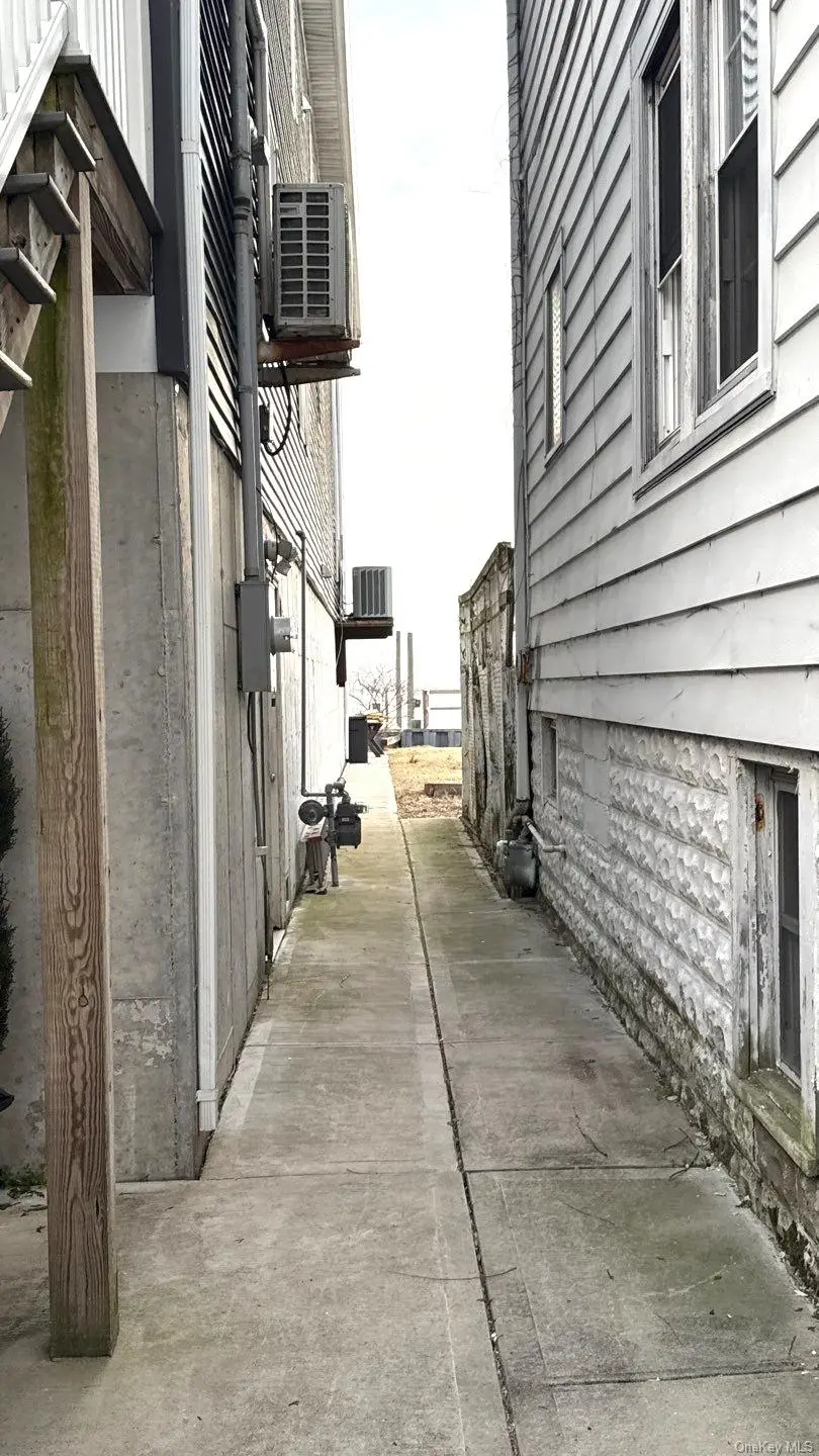 811 W Park Avenue, Long Beach, NY 11561 - #2