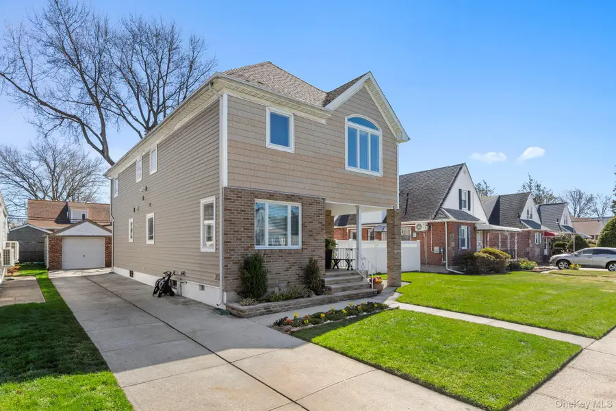 8227 265th Street, Glen Oaks, NY 11004 - #3