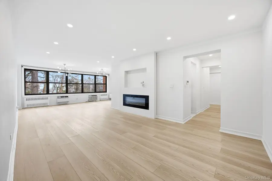 75-34 Bell Boulevard #3F, Oakland Gardens, NY 11364 - #2