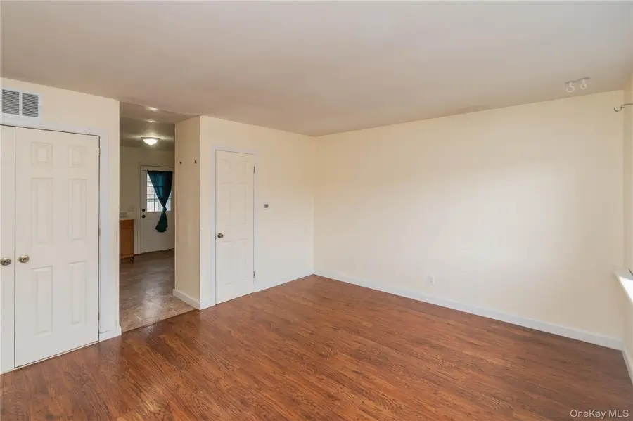 43 Lafayette Drive, New Windsor, NY 12553 - #3