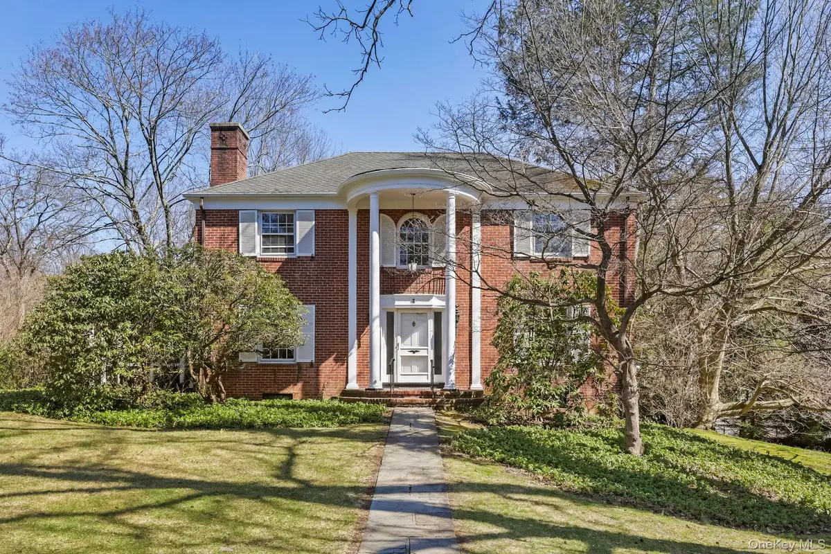 4 Tompkins Road, Scarsdale, NY 10583 - #1