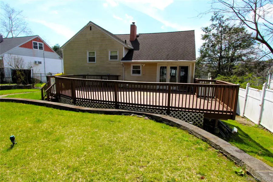 170 Pembrook Drive, Yonkers, NY 10710 - #2