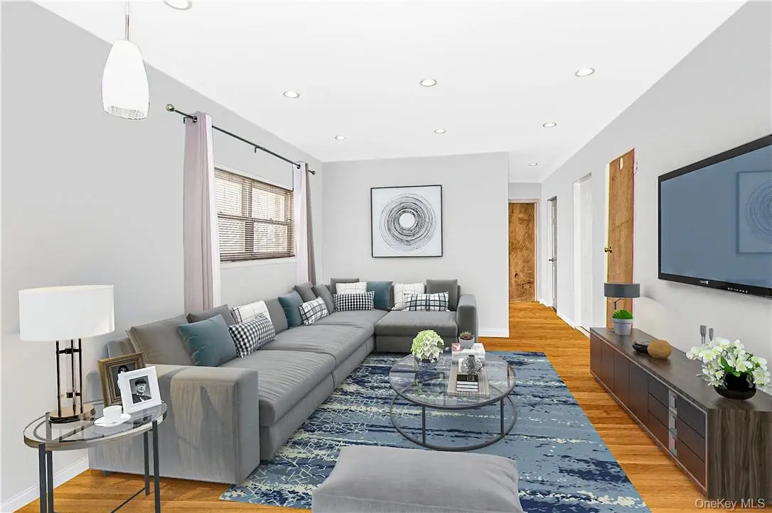 1389 E 233rd Street, Bronx, NY 10466 - #1
