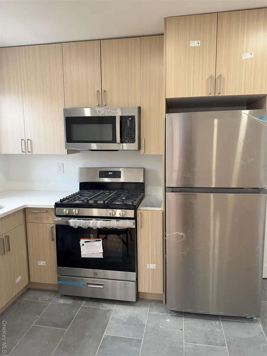 4135 Murdock Avenue, Bronx, NY 10466 - #2