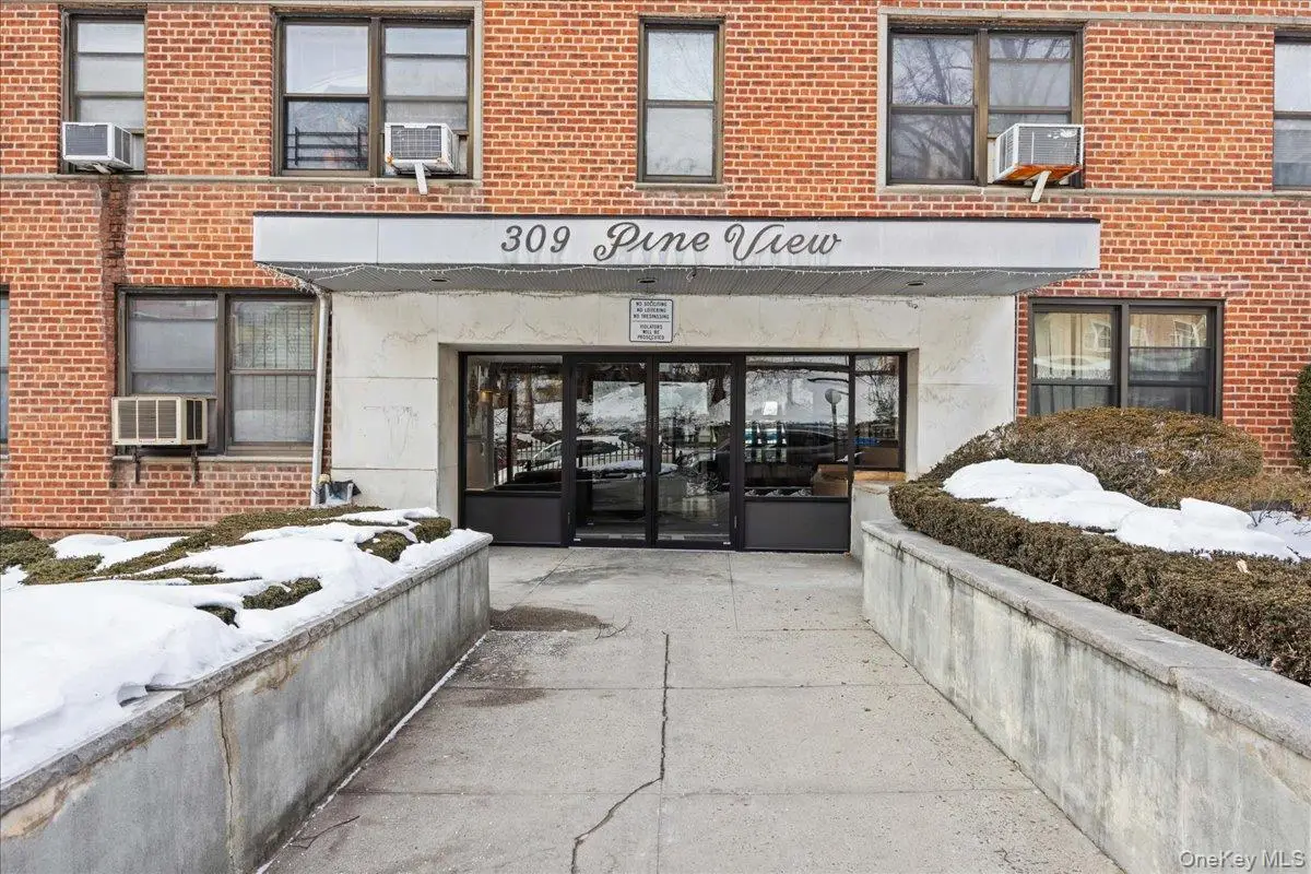 309 Broadway #4F, Yonkers, NY 10701 - #1