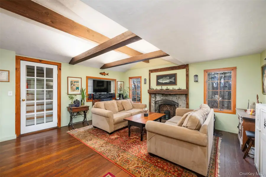 23 Louis Street, Mahopac, NY 10541 - #3