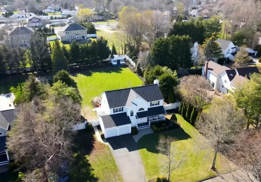 21 Tollgate Drive, East Northport, NY 11731 - #2