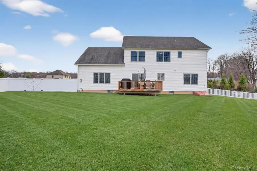 18 Reynolds Rd, Monroe, NY 10950 - #2