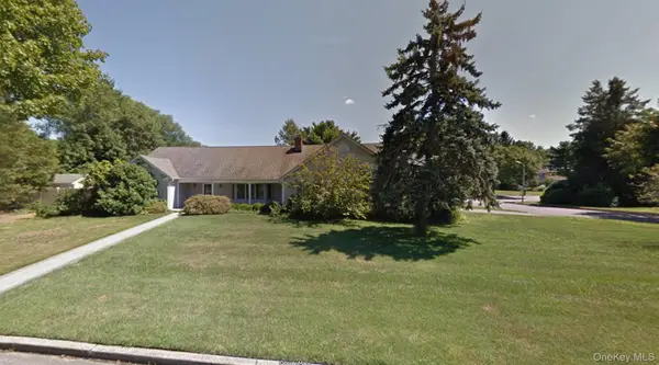 2 Harmon Court, Stony Brook, NY 11790