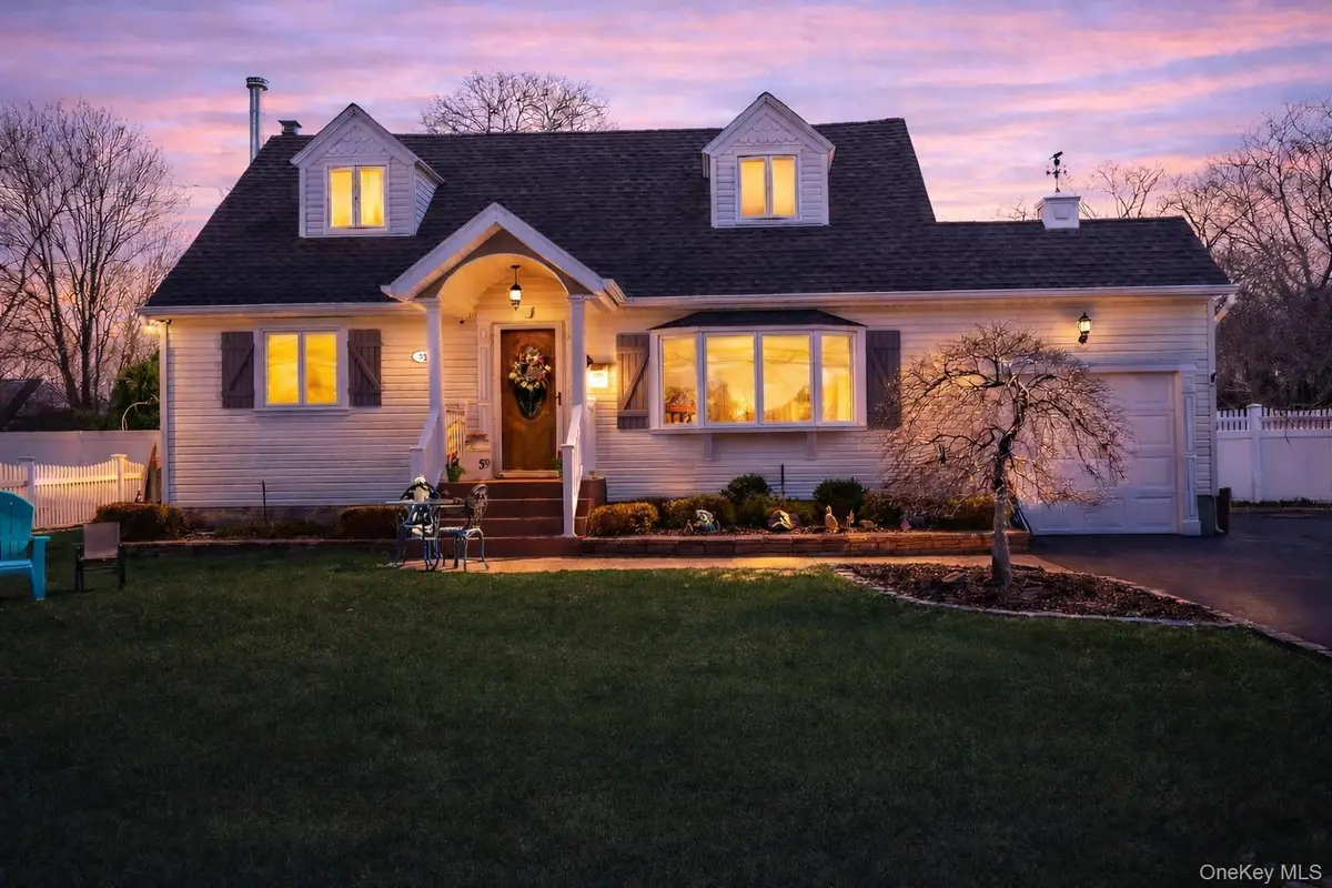 59 Center Street, Ronkonkoma, NY 11779 - #1