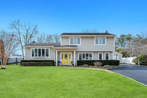 68 Hill Drive, Bohemia, NY 11716