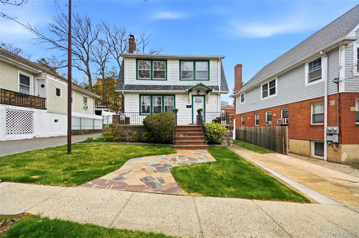 9 Harding Avenue, Yonkers, NY 10704 - #1