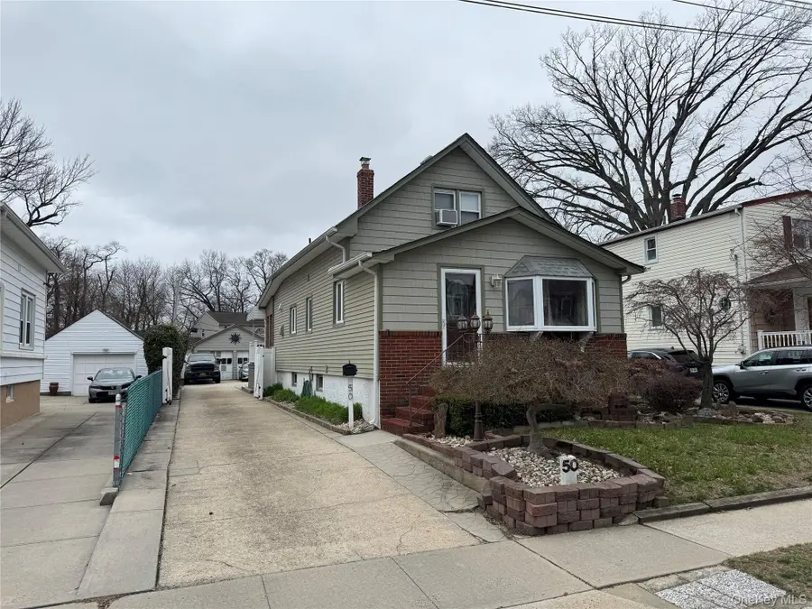 50 Wood Street, Lynbrook, NY 11563 - #3