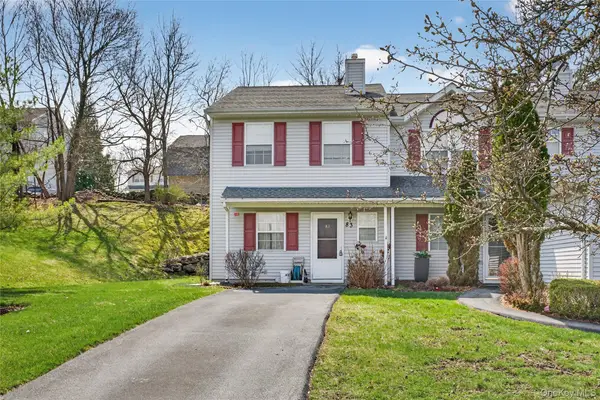 83 Lois Lane, Monroe, NY 10950