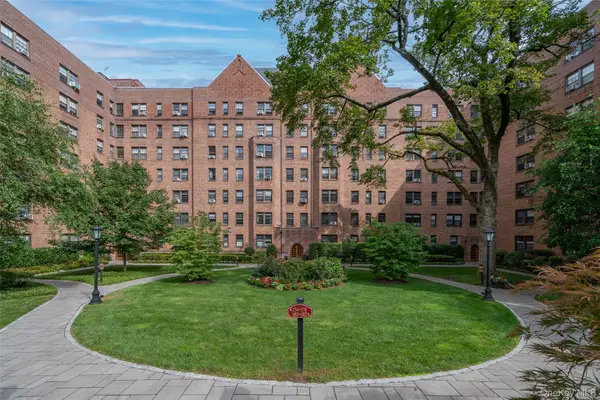 198 Garth Road #2B, Scarsdale, NY 10583