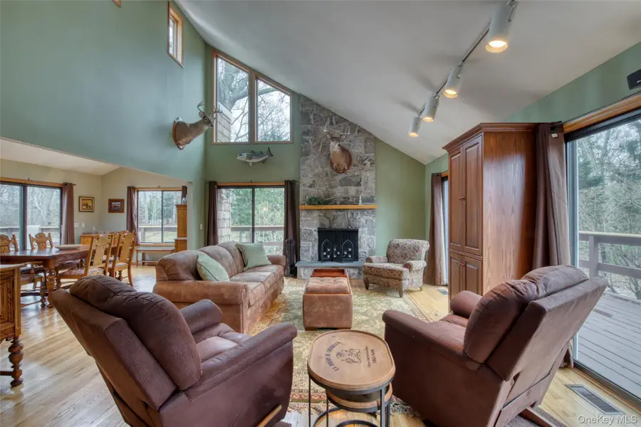 16 Shelterlands Path, Shelter Island, NY 11964 - #2