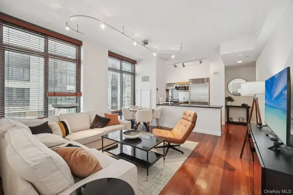 25 City Place #4B, White Plains, NY 10601