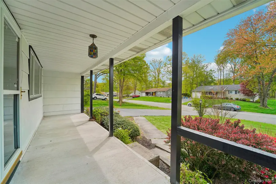 16 Jill Drive, West Nyack, NY 10994 - #3