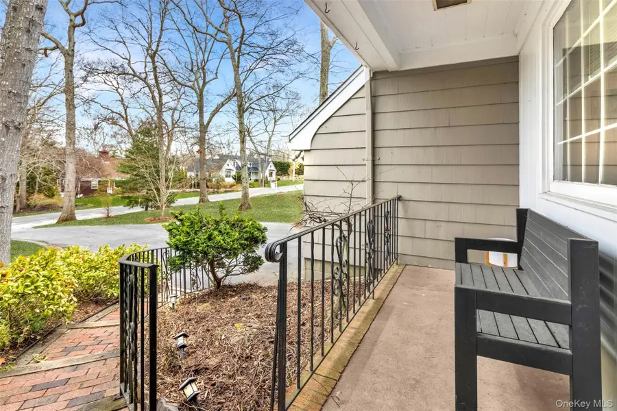 350 Eastwood Drive, Cutchogue, NY 11935 - #3