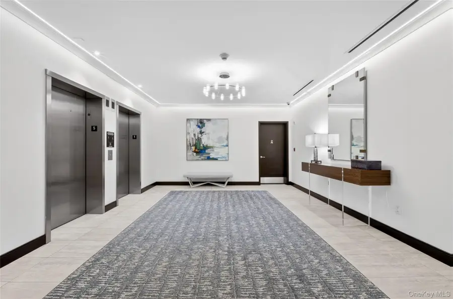 100 Garvies Point Road #1304, Glen Cove, NY 11542 - #3