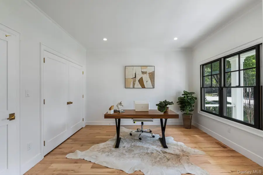 33 3rd Street, Manhasset, NY 11030 - #2