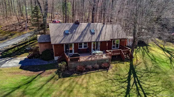19 Arrowhead Lane, Narrowsburg, NY 12764