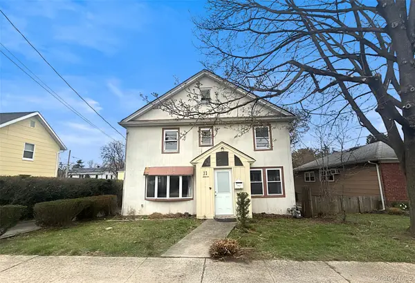 11 Waldo Avenue, Greenvale, NY 11548