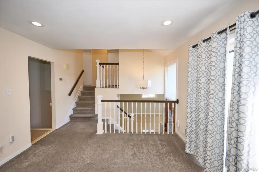 390 Townline Road, Commack, NY 11725 - #2