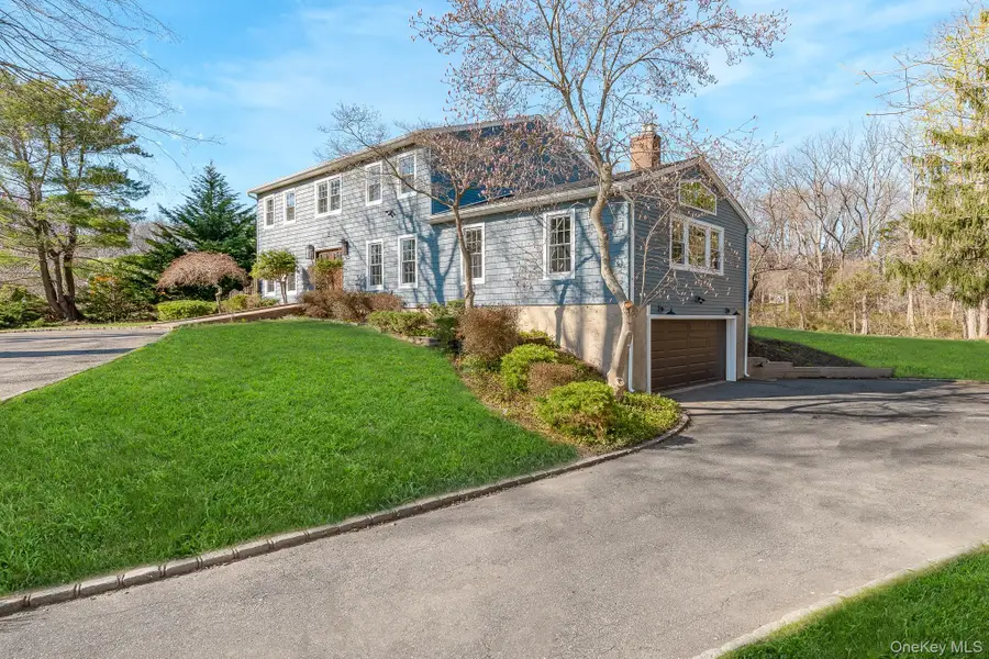 2 Pebble Hill Drive, Northport, NY 11768 - #3